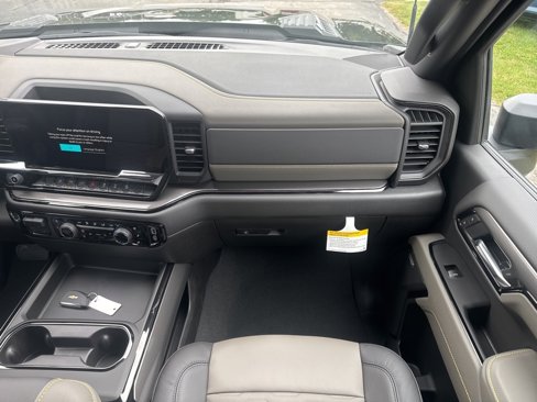 New 2025 Chevrolet Silverado 2500 ZR2 w/ ZR2 Bison Edition image 24