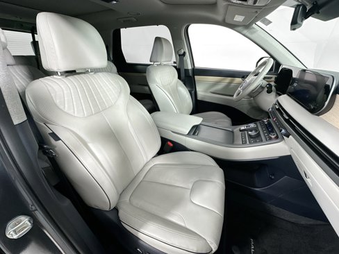 Used 2023 Hyundai Palisade Limited image 31
