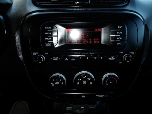 Used 2016 Kia Soul image 13