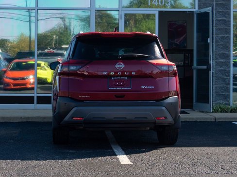 Used 2022 Nissan Rogue SV w/ SV Premium Package image 7