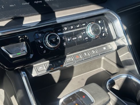 Certified 2023 GMC Sierra 1500 Denali Ultimate image 35