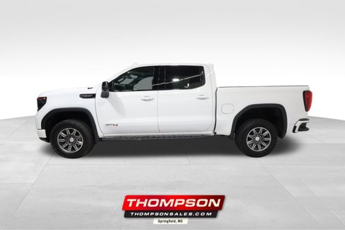 Used 2024 GMC Sierra 1500 AT4 w/ AT4 Premium Package image 1
