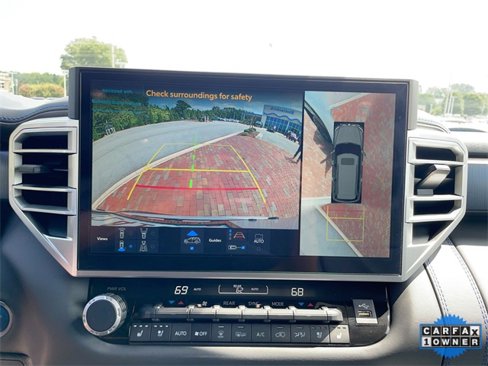 Used 2024 Toyota Sequoia Platinum image 19