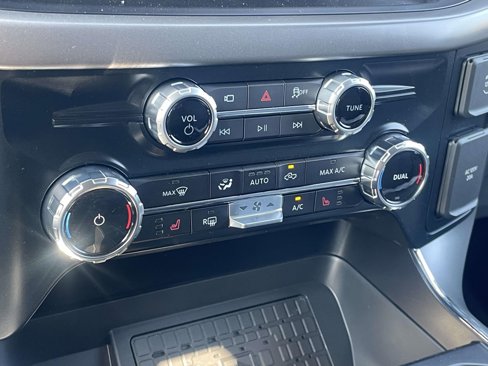 New 2025 Ford F150 XLT image 13
