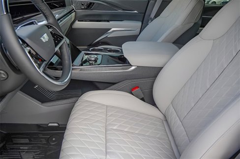 New 2026 Cadillac Escalade IQ Luxury 1 w/ LPO, Floor Liner Package image 9