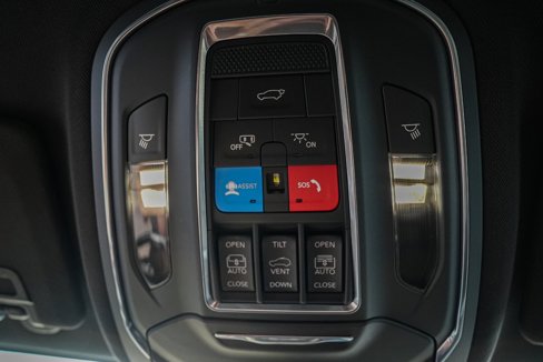Used 2024 Jeep Grand Cherokee L Limited w/ Luxury Tech Group II image 24