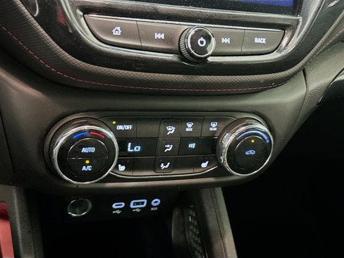 Used 2023 Chevrolet TrailBlazer RS w/ Convenience Package image 24