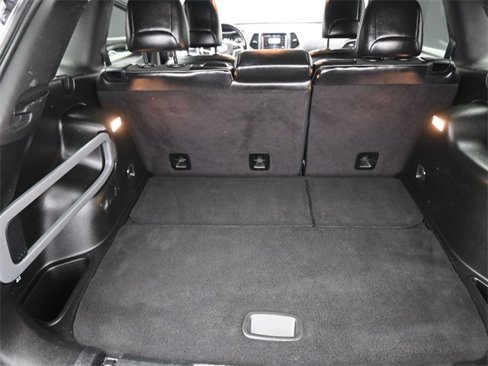 Used 2018 Jeep Cherokee Latitude Plus image 25