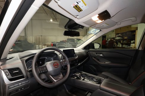 Used 2025 Nissan Rogue SV w/ Rock Creek Premium Package image 9