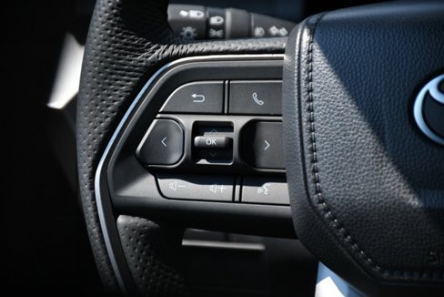 New 2025 Toyota Tacoma TRD Off-Road image 32