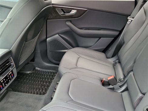 New 2025 Audi Q8 Premium Plus image 13