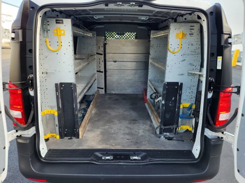 Used 2018 Mercedes-Benz Metris image 12