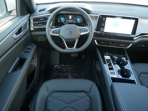New 2026 Volkswagen Atlas Cross Sport SE image 7