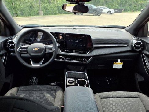 New 2026 Chevrolet Equinox LT image 4