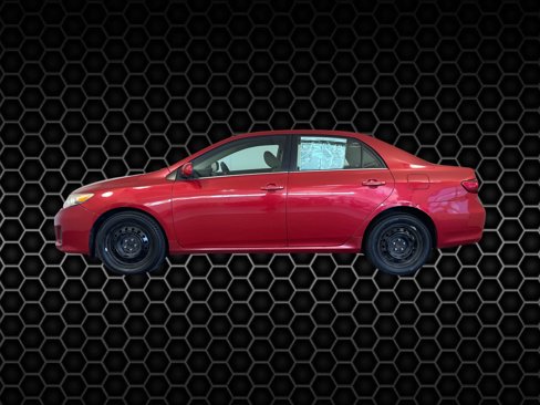Used 2013 Toyota Corolla LE image 13