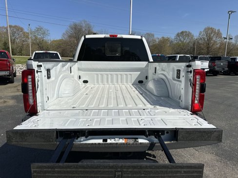 New 2025 Ford F350 Lariat w/ Lariat Ultimate Package image 12