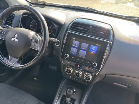 Used 2020 Mitsubishi Outlander Sport AWD image 10