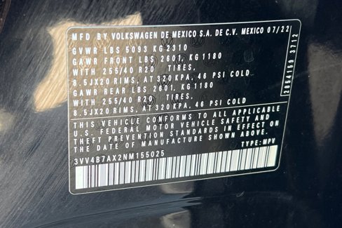 Certified 2022 Volkswagen Tiguan SEL R-Line image 30