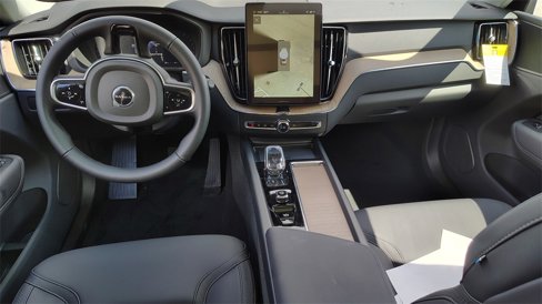 New 2026 Volvo XC60 B5 Plus w/ Protection Package Premier image 13