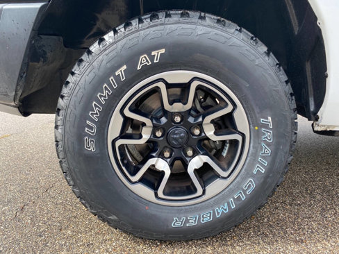 Used 2016 RAM 1500 Rebel w/ Luxury Group image 21