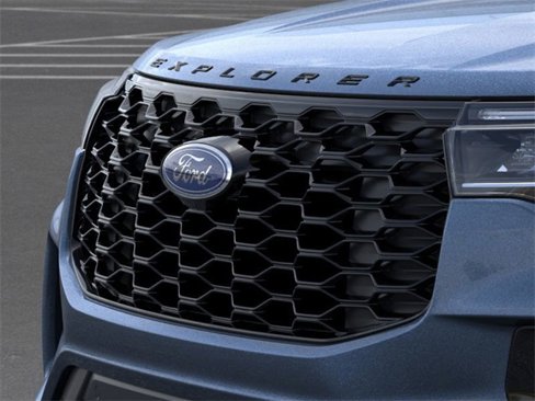 New 2025 Ford Explorer ST-Line w/ Premium Package image 17