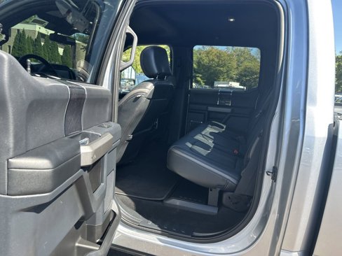 Certified 2022 Ford F350 Platinum w/ FX4 Off-Road Package image 18