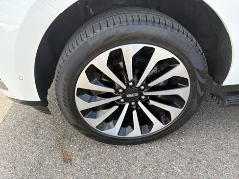 Used 2024 Lincoln Navigator L Reserve image 12