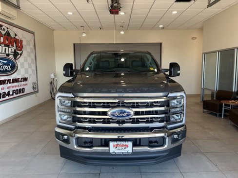 New 2026 Ford F350 4x4 Crew Cab Super Duty image 2