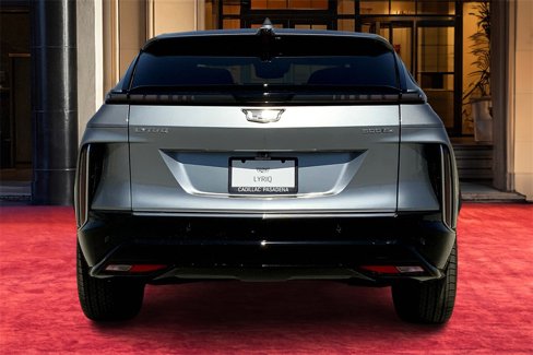 Used 2025 Cadillac Lyriq Luxury image 5