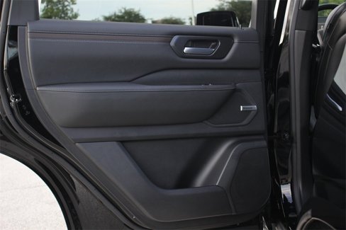 New 2026 Nissan Armada SL w/ Captain's Chari Seat Package image 20