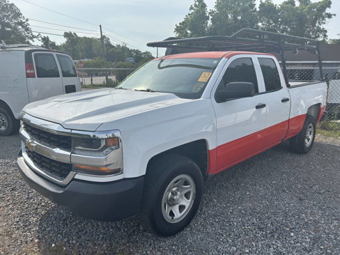Used 2018 Chevrolet Silverado 1500 W/T w/ Trailering Package image 10