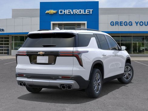 New 2026 Chevrolet Traverse LT image 4