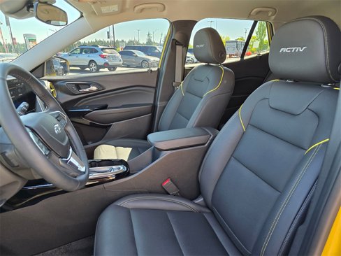 Used 2025 Chevrolet Trax ACTIV w/ Driver Confidence Package image 13