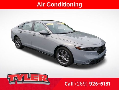 Certified 2025 Honda Accord EX-L image 1