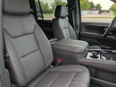 New 2026 Chevrolet Suburban RST w/ Comfort Package image 35