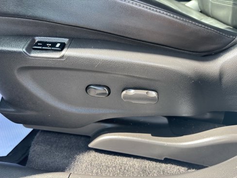 Used 2019 Buick Encore Essence image 13