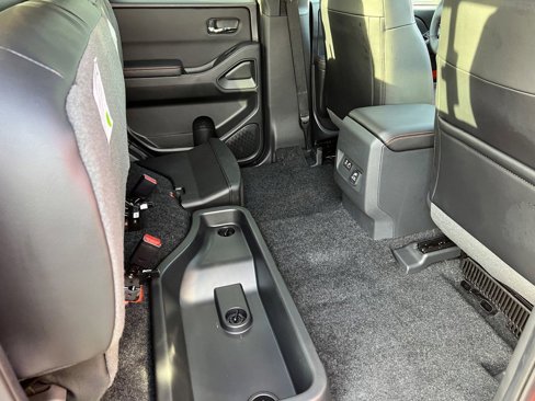 New 2025 Nissan Frontier PRO-4X w/ Pro Premium Package image 17