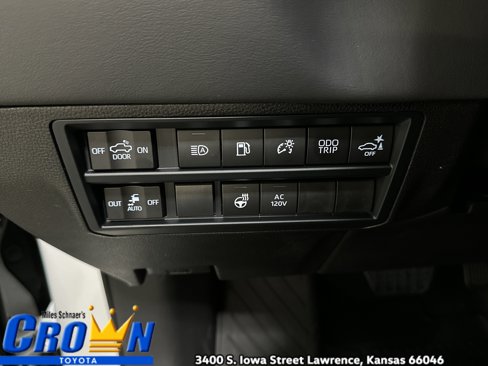 New 2026 Toyota Tundra Platinum image 35