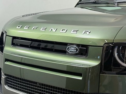 New 2026 Land Rover Defender 110 S image 12