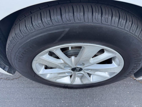 Used 2016 Kia Optima LX image 27