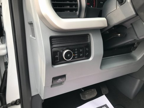 New 2026 Ford F350 XLT image 7