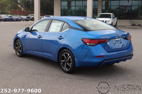 New 2025 Nissan Sentra SV image 5