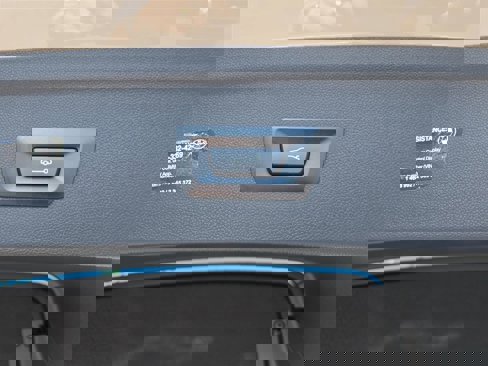 New 2026 BMW iX xDrive45 image 6