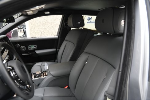 Certified 2022 Rolls-Royce Phantom Sedan image 10