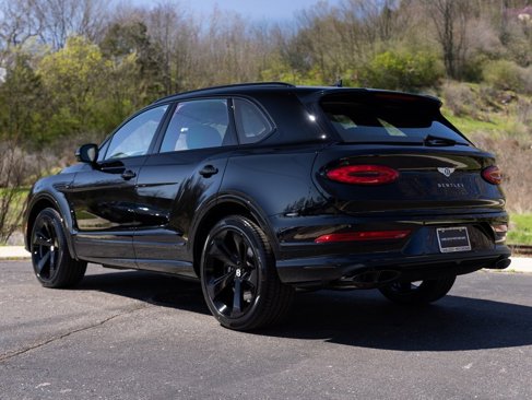 New 2025 Bentley Bentayga image 8