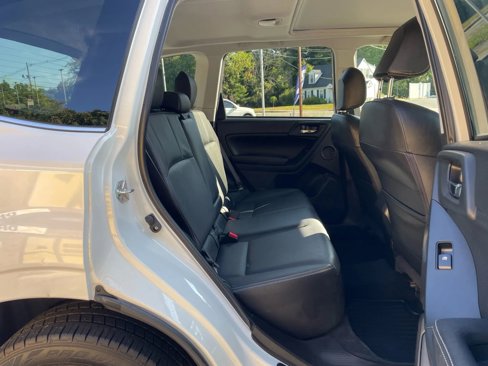 Used 2015 Subaru Forester 2.0XT Touring w/ Eyesight & Navigation System image 31