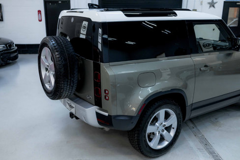 Used 2021 Land Rover Defender 90 First Edition image 40