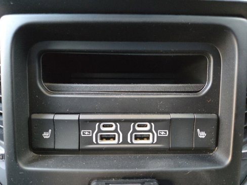 Used 2025 RAM 1500 Laramie image 30
