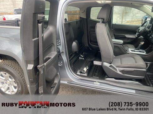 Used 2022 Chevrolet Colorado LT w/ Fleet Safety Package image 23