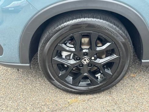 Used 2023 Honda HR-V Sport image 2